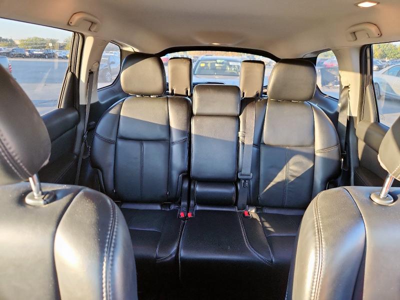 Photo 10 from auction – 2019 NISSAN PATHFINDER with VIN 5N1DR2MN1KC604520