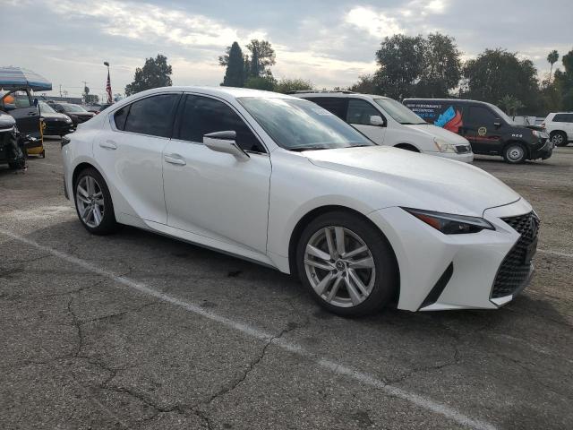 Фото 4 с аукциона – 2022 LEXUS IS 300 с VIN JTHAA1D21N5120191