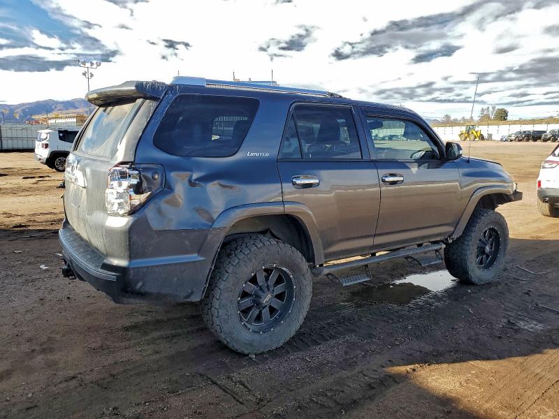 Photo 3 from auction – 2012 TOYOTA 4RUNNER SR with VIN JTEBU5JR3C5099990