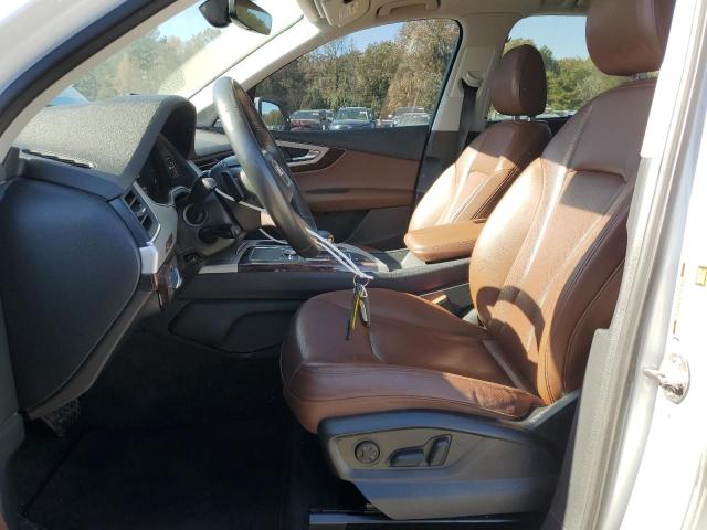 Photo 7 from auction – 2019 AUDI Q7 PREMIUM with VIN WA1LHAF72KD027285