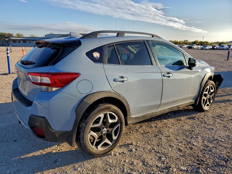 Photo 3 from auction – 2018 SUBARU CROSSTREK with VIN JF2GTAMC2JH207347