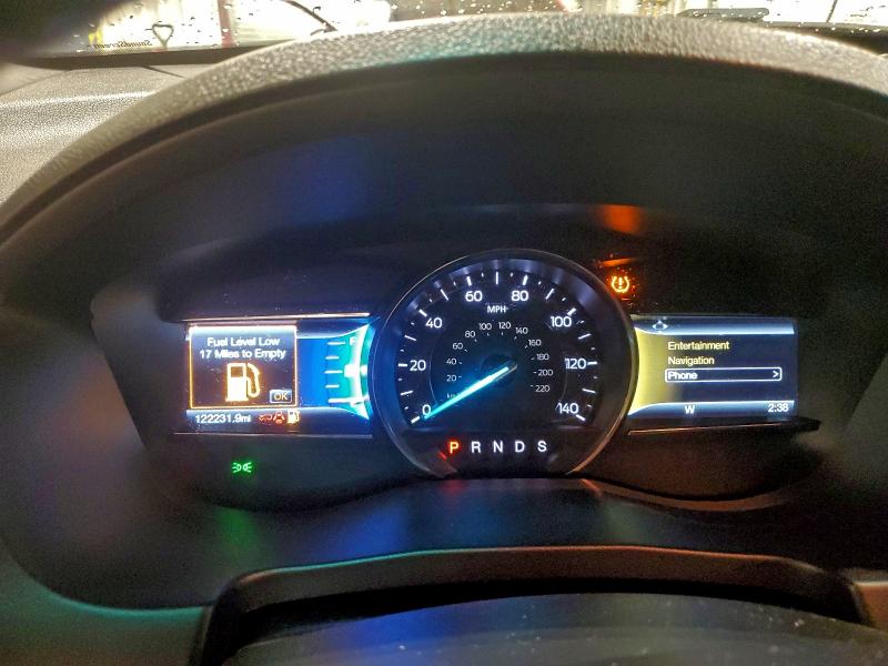 Photo 9 from auction – 2016 FORD EXPLORER L with VIN 1FM5K8F80GGA18572