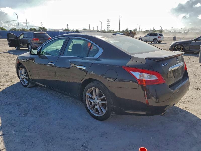Photo 2 from auction – 2011 NISSAN MAXIMA S with VIN 1N4AA5AP8BC829674