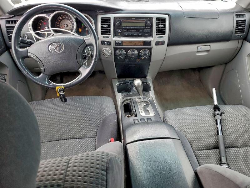 Photo 8 from auction – 2004 TOYOTA 4RUNNER SR with VIN JTEBU14R640025661