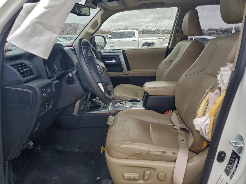 Photo 7 from auction – 2017 TOYOTA 4RUNNER SR with VIN JTEBU5JR9H5437707