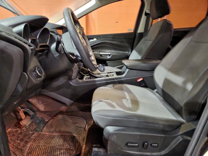 Photo 7 from auction – 2017 FORD ESCAPE SE with VIN 1FMCU9GD5HUD63120