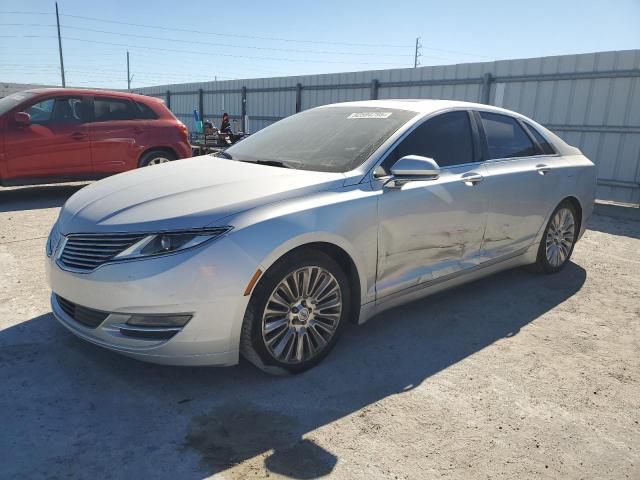LINCOLN MKZ 2016 with VIN 3LN6L2G94GR600334 - Photo from auction