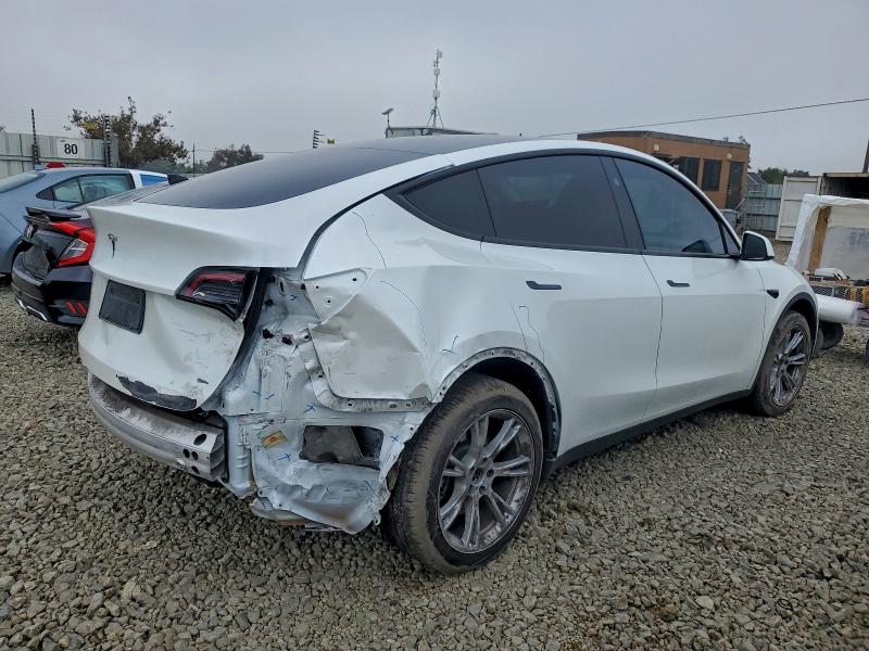 Photo 3 from auction – 2023 TESLA MODEL Y with VIN 7SAYGDEE9PF921254