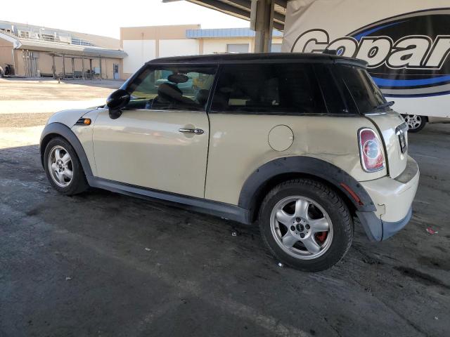 Photo 2 from auction – 2011 MINI COOPER with VIN WMWSU3C50BT096541