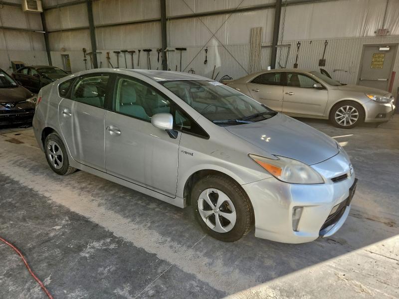 Photo 4 from auction – 2013 TOYOTA PRIUS with VIN JTDKN3DU3D5566185