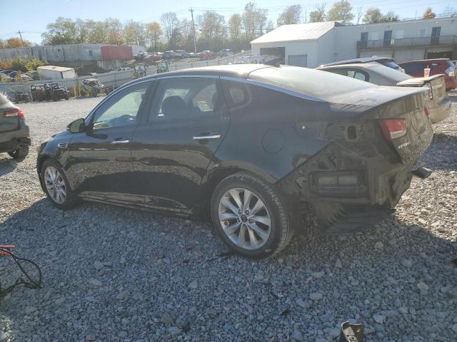 Фото 2 с аукциона – 2016 KIA OPTIMA EX с VIN 5XXGU4L30GG048302