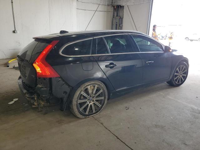 Photo 3 from auction – 2015 VOLVO V60 with VIN YV140MEM4F1258362