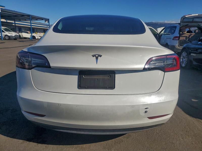 Photo 6 from auction – 2022 TESLA MODEL 3 with VIN 5YJ3E1EC0NF229259