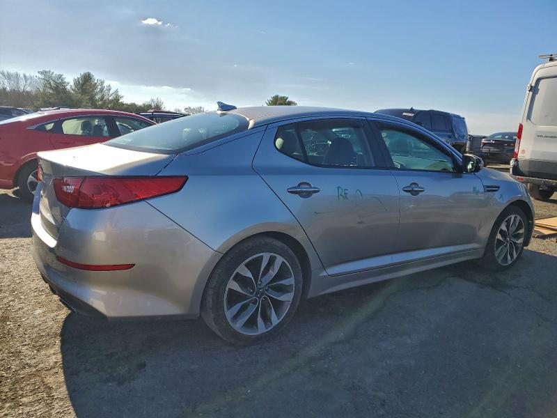 Photo 3 from auction – 2015 KIA OPTIMA SX with VIN 5XXGR4A73FG475317