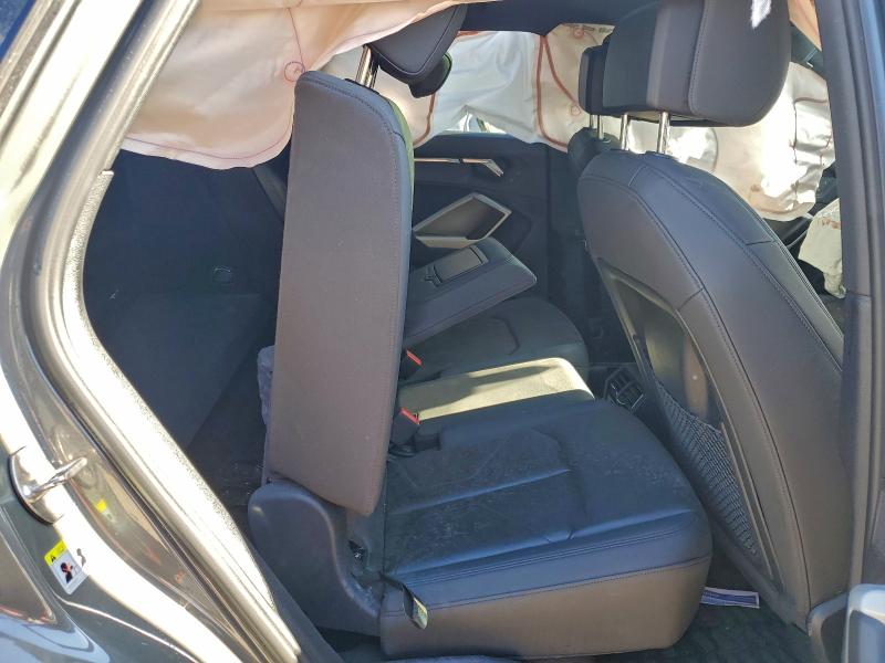 Photo 11 from auction – 2021 AUDI Q3 PREMIUM with VIN WA1EECF33M1005259
