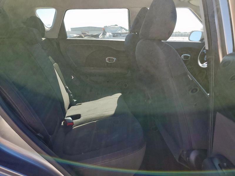 Photo 10 from auction – 2015 KIA SOUL with VIN KNDJN2A26F7191232