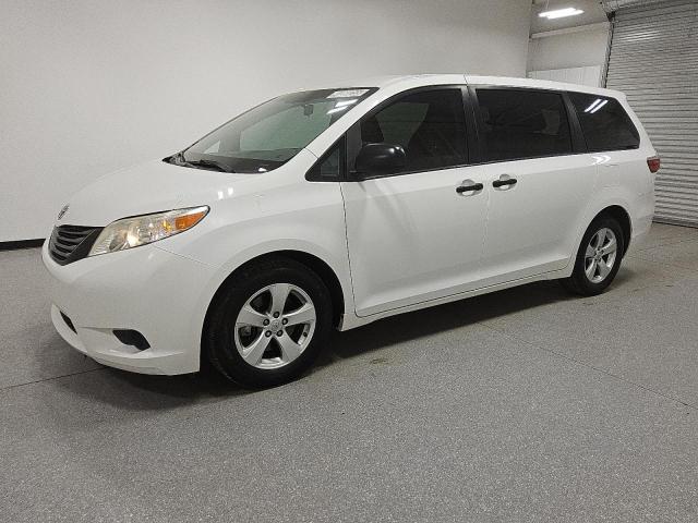 TOYOTA SIENNA 2016 with VIN 5TDZK3DC5GS698961 - Photo from auction