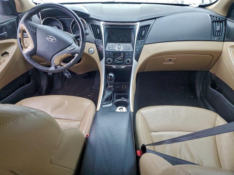 Photo 8 from auction – 2012 HYUNDAI SONATA SE with VIN 5NPEC4AC9CH435717