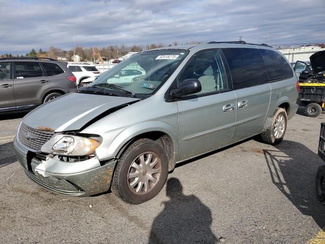 Photo 1 from auction – 2003 CHRYSLER TOWN & COU with VIN 2C8GP44L73R287996