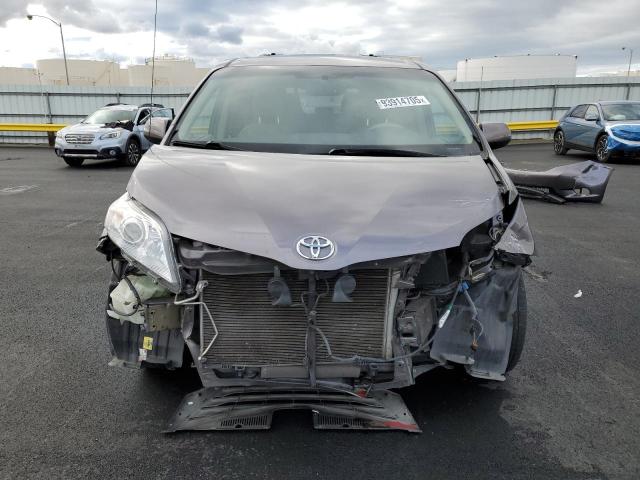 Photo 5 from auction – 2013 TOYOTA SIENNA LE with VIN 5TDKK3DC2DS359975