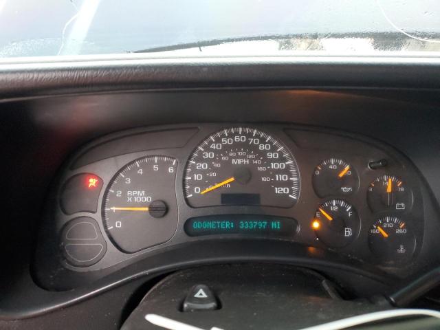 Photo 9 from auction – 2005 CHEVROLET SILVERADO with VIN 2GCEK19V951379323