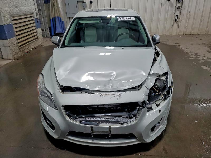 Photo 5 from auction – 2012 VOLVO C30 T5 with VIN YV1672MK1C2265428