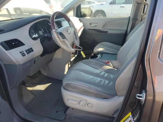 Photo 7 from auction – 2012 TOYOTA SIENNA XLE with VIN 5TDYK3DC6CS236124