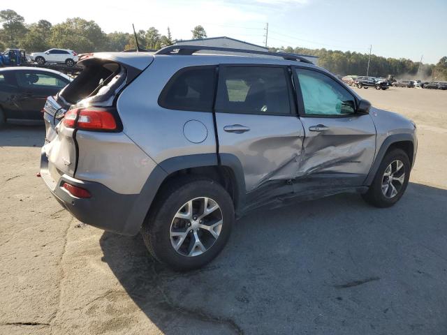 Photo 3 from auction – 2018 JEEP CHEROKEE T with VIN 1C4PJMBB6JD520604