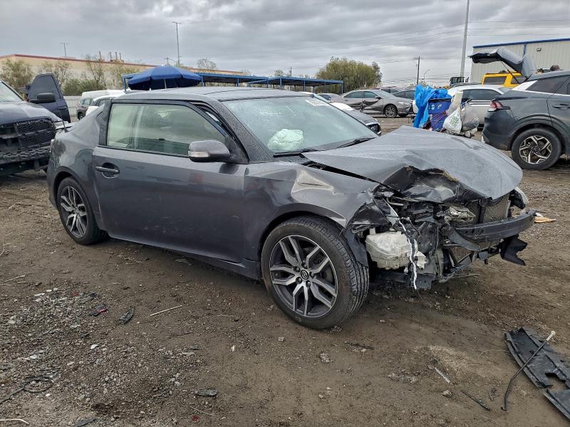 Photo 4 from auction – 2015 TOYOTA SCION TC with VIN JTKJF5C7XF3096065