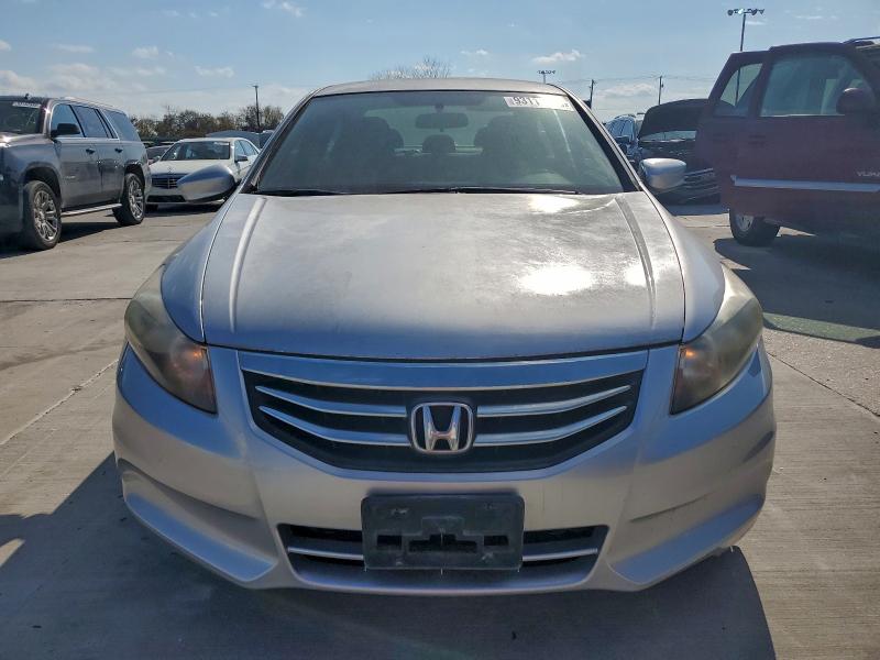 Photo 5 from auction – 2012 HONDA ACCORD LXP with VIN 1HGCP2F49CA001355