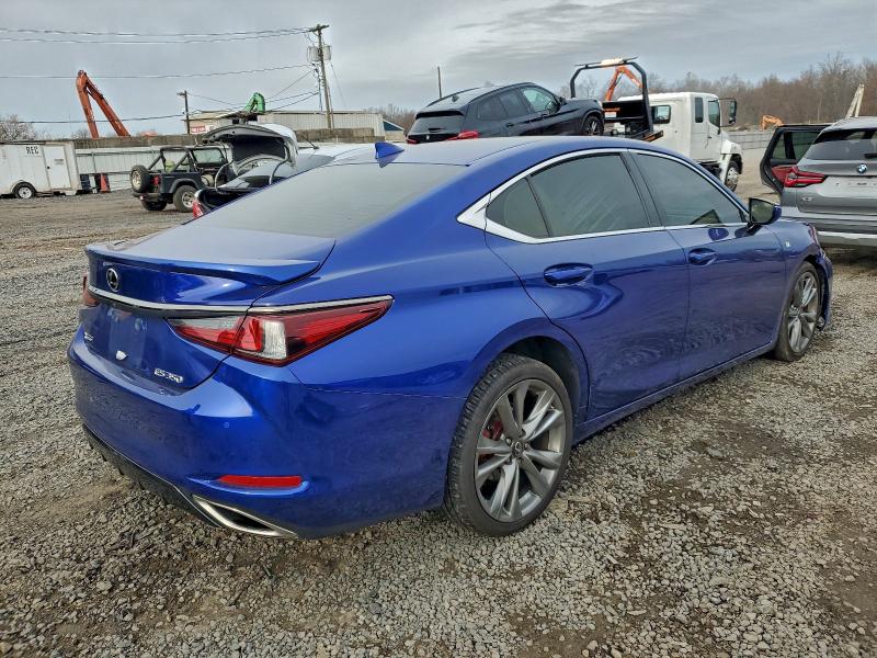 Photo 3 from auction – 2019 LEXUS ES 350 with VIN 58ABZ1B13KU025405