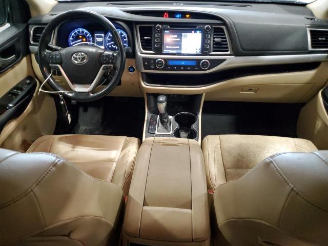 Photo 8 from auction – 2018 TOYOTA HIGHLANDER with VIN 5TDJZRFH6JS859894