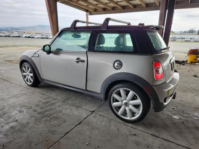 Photo 2 from auction – 2011 MINI COOPER S with VIN WMWSV3C58BTY12860