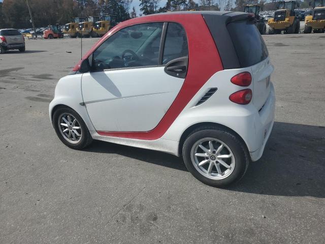 Photo 2 from auction – 2014 SMART FORTWO PUR with VIN WMEEJ3BA1EK743645