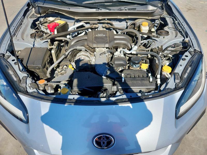 Photo 11 from auction – 2023 TOYOTA GR 86 with VIN JF1ZNBC14P8760426