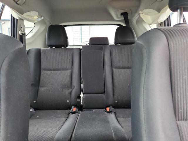 Photo 10 from auction – 2016 TOYOTA RAV4 LE with VIN JTMZFREV1GD087781