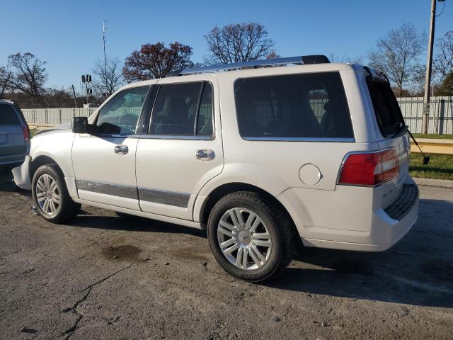 Photo 2 from auction – 2012 LINCOLN NAVIGATOR with VIN 5LMJJ2J52CEL08133