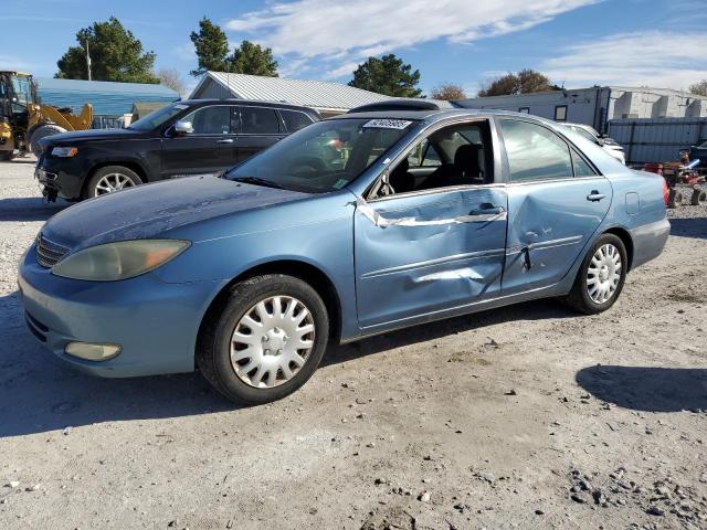 TOYOTA CAMRY LE 2004 with VIN 4T1BE32K94U840475 - Photo from auction