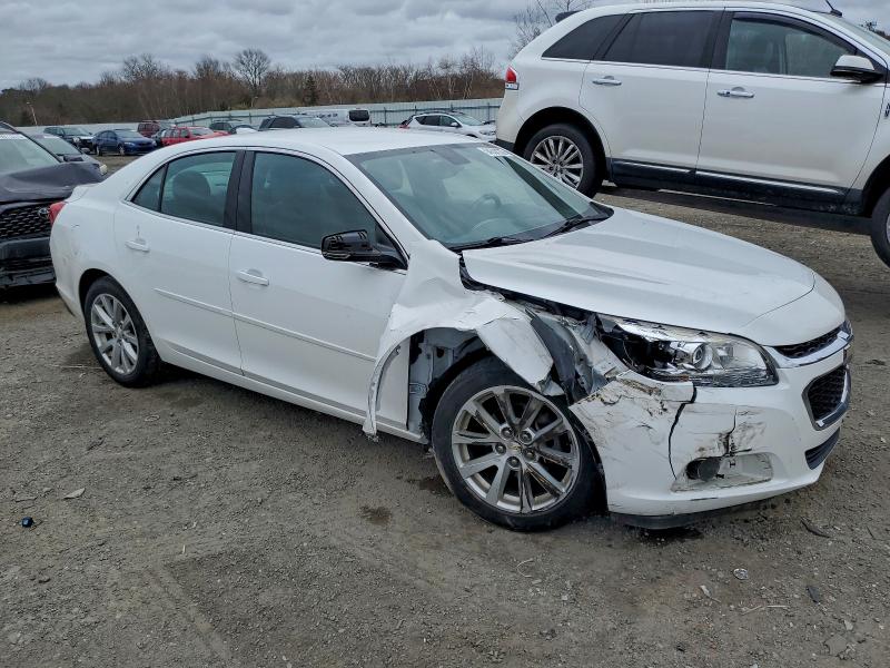 Photo 4 from auction – 2015 CHEVROLET MALIBU 2LT with VIN 1G11D5SL3FF320487