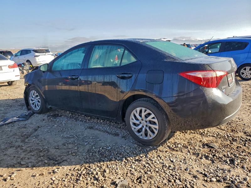 Photo 2 from auction – 2018 TOYOTA COROLLA with VIN 5YFBURHE2JP767535