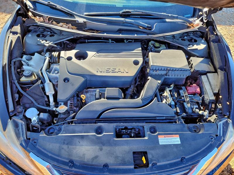 Photo 11 from auction – 2017 NISSAN ALTIMA 2.5 with VIN 1N4AL3AP2HC174032