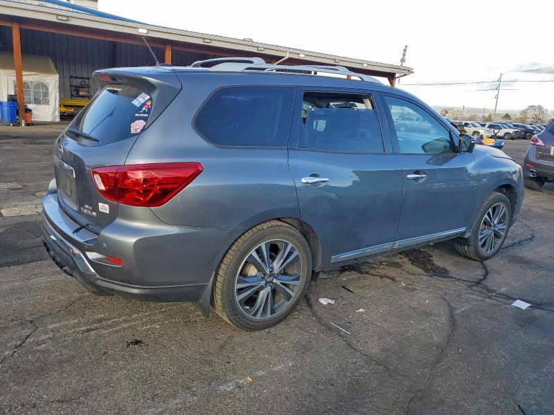 Photo 3 from auction – 2018 NISSAN PATHFINDER with VIN 5N1DR2MMXJC637585