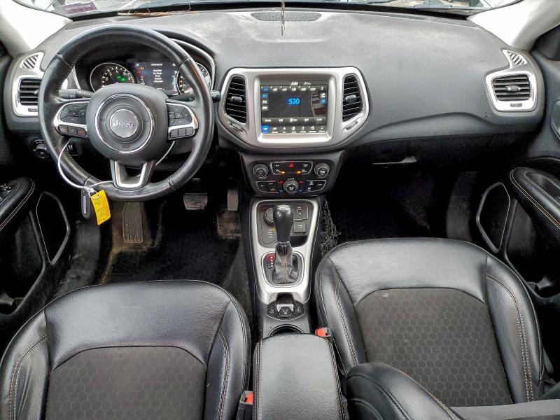 Photo 8 from auction – 2018 JEEP COMPASS LA with VIN 3C4NJDBB4JT359820