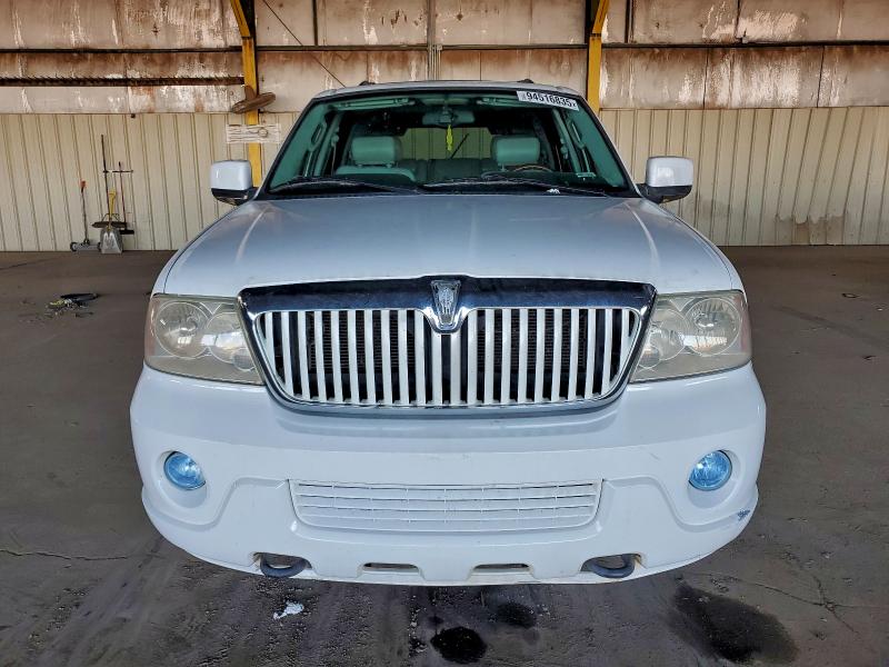 Photo 5 from auction – 2004 LINCOLN NAVIGATOR with VIN 5LMFU27R74LJ32295