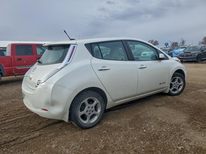 Photo 3 from auction – 2014 NISSAN LEAF S with VIN 1N4AZ0CP9EC337250