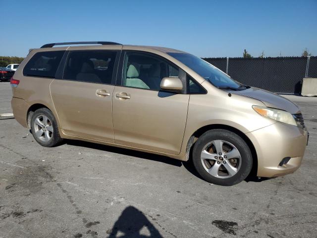 Photo 4 from auction – 2011 TOYOTA SIENNA LE with VIN 5TDKK3DC2BS135487