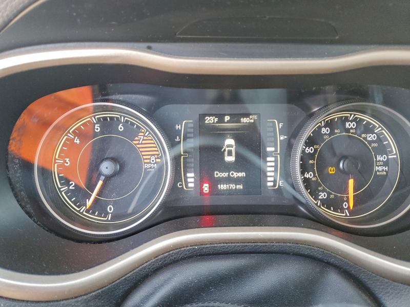 Photo 9 from auction – 2018 JEEP CHEROKEE L with VIN 1C4PJMCX0JD587113