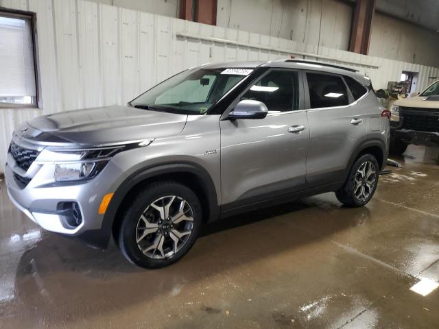 KIA SELTOS EX 2021 with VIN KNDERCAA1M7120956 - Photo from auction