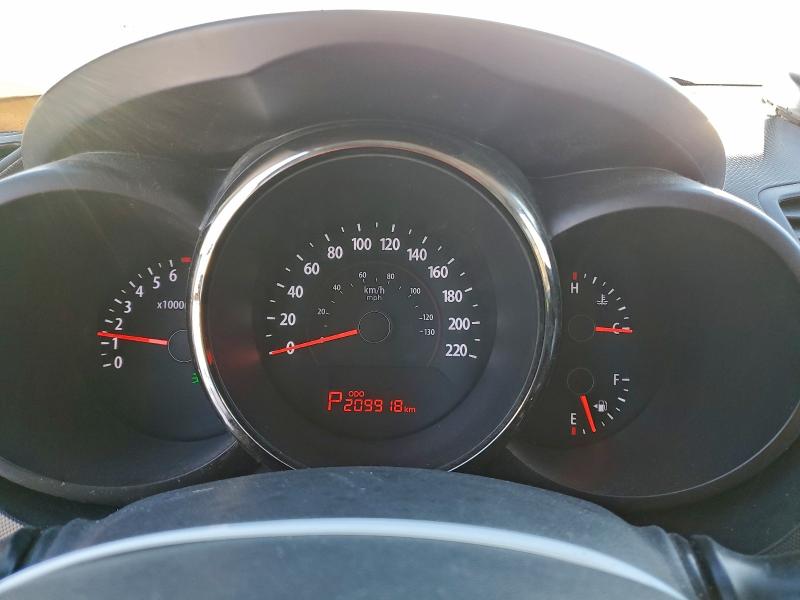 Photo 8 from auction – 2010 KIA SOUL + with VIN KNDJT2A20A7157947