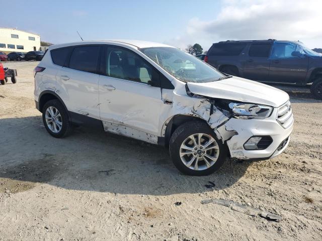 Photo 4 from auction – 2017 FORD ESCAPE SE with VIN 1FMCU0GDXHUE22724